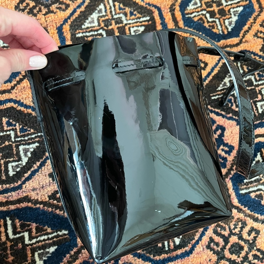 Mansur Gavriel- black patent leather bucket bag
